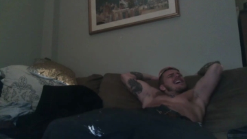 L3ray  28-07-2021 video kiss